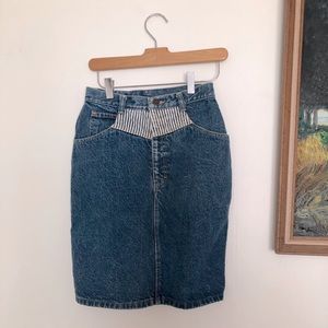 High waisted 80s Skirt